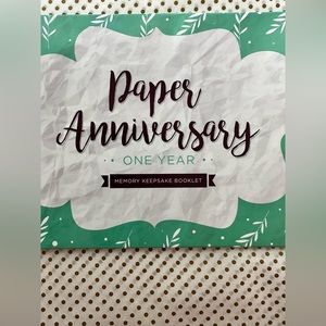 🥂1st Year Paper Anniversary🎁 Memory Keepsake Booklet - Super‎ cute and NEW.💓